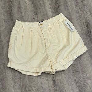 BDG Urban Outfitters Casual Light Cream High Waist Summer Vacation Shorts